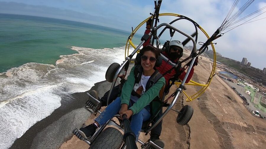 Lima: Paragliding Flight Over Costa Verde Districts - Who will enjoy this flight most?