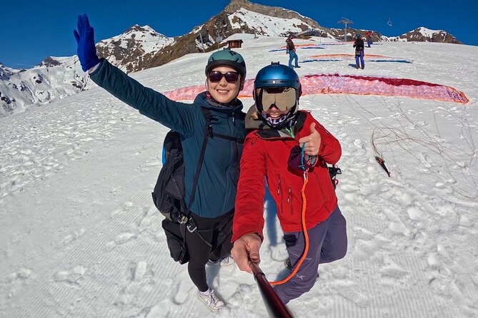 Lucerne: Paragliding Tandem Flights - An hour above Canton Nidwalden