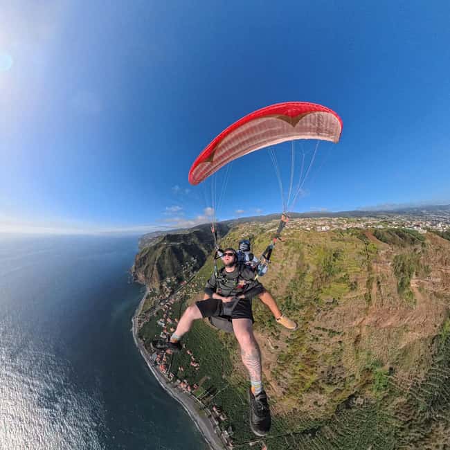 Madeira: Tandem Paragliding Flight - The best kind of Madeira souvenir