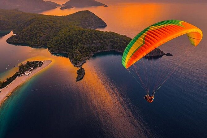Marmaris Paragliding Experience By Local Expert Pilots - Ölüdeniz gives the day a second purpose