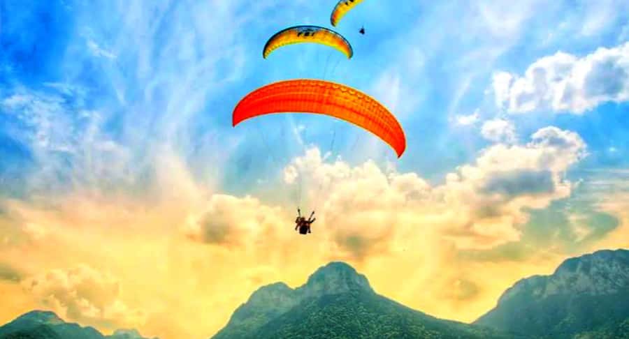 Marrakech Adventure: Paragliding, Camel Ride & Breakfast - Berber breakfast with bread, honey, and mint tea