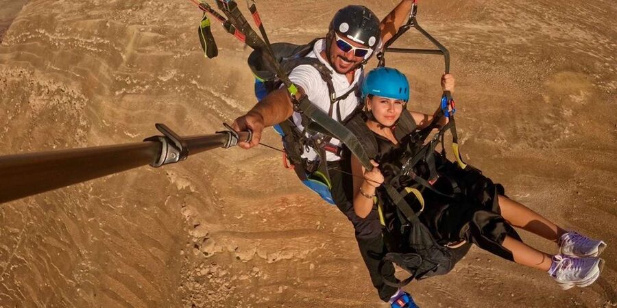 Marrakech: Paragliding over Agafay Desert & Atlas Mnt Views - Timing, weather, and group size