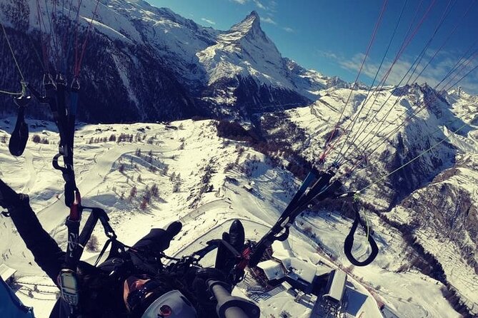 Matterhorn Paragliding flight in Zermatt (20-25min) - Flying above Zermatt for 20 to 25 minutes