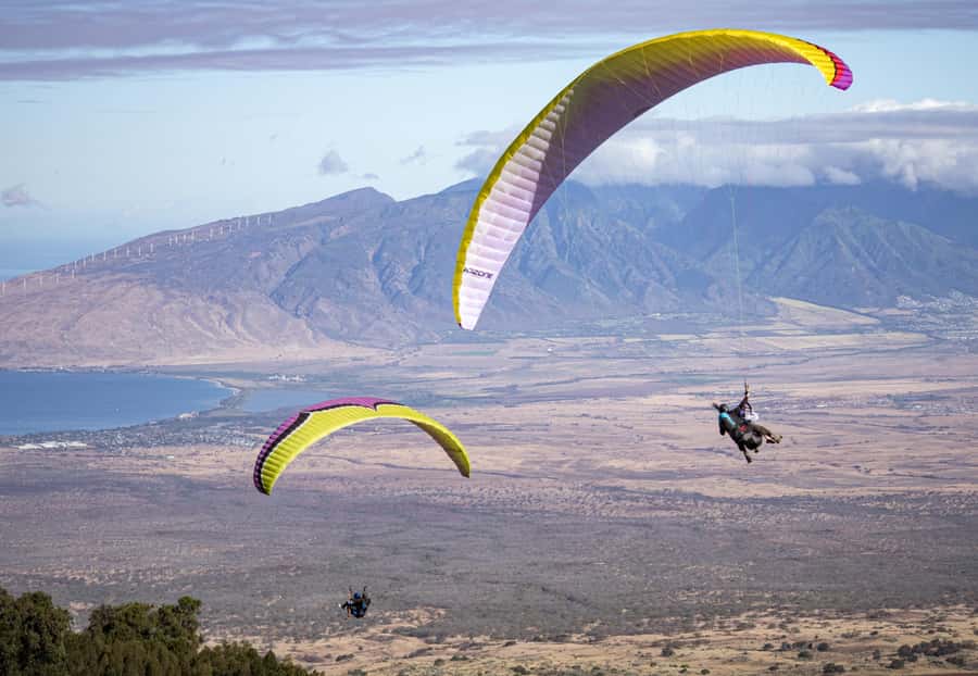 Maui: Top Gun Paragliding Tandem Flight - The views: Maui from a rare angle