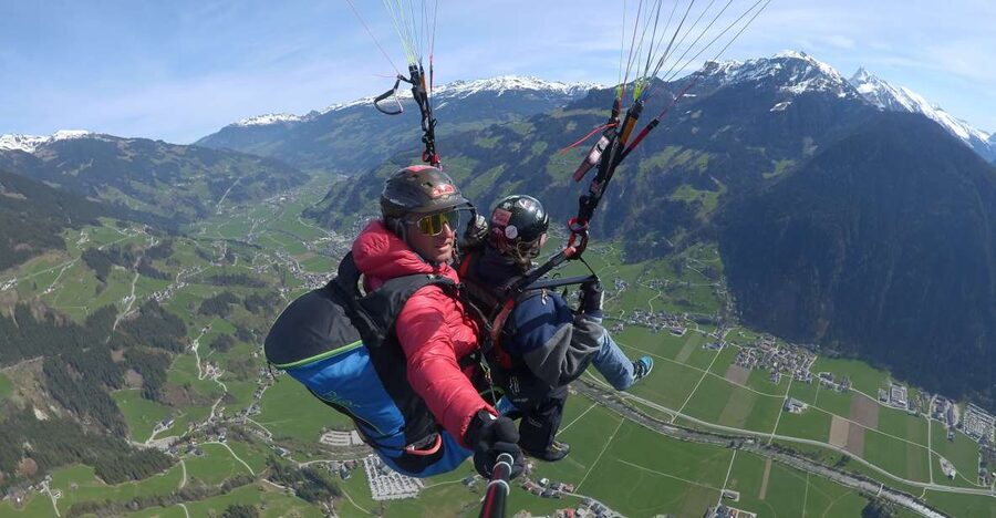 Mayrhofen: Paragliding Adventure With Soaring Views - Key points before you book