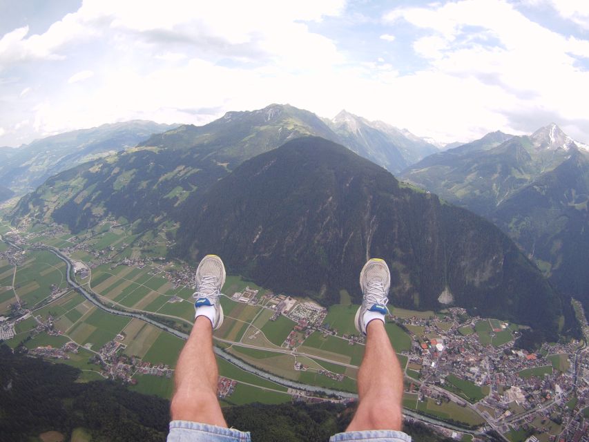 Mayrhofen: Paragliding Adventure With Soaring Views - Weather planning in Mayrhofen