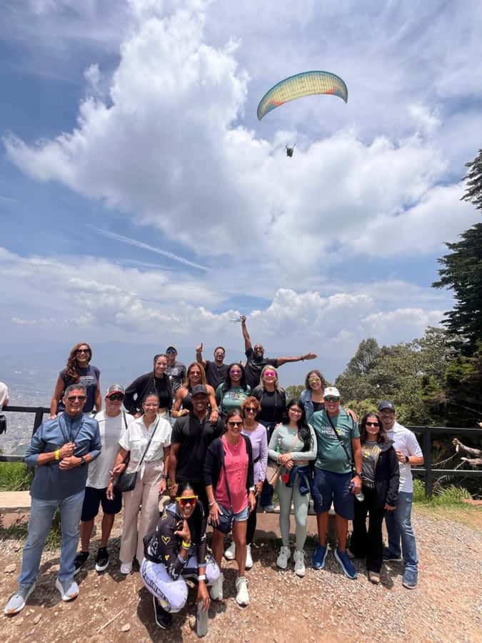 Medellin: Paragliding flight with GoPro photos and videos - Key points at a glance