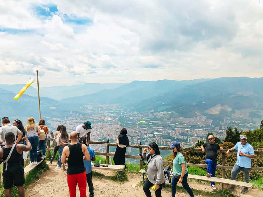 Medellín: Paragliding in the Colombian Andes - Weather, cancellations, and practical planning