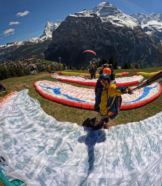 Mürren: Paragliding over Lauterbrunnen Cliffs and Waterfalls - The 15-minute walk to the takeoff field