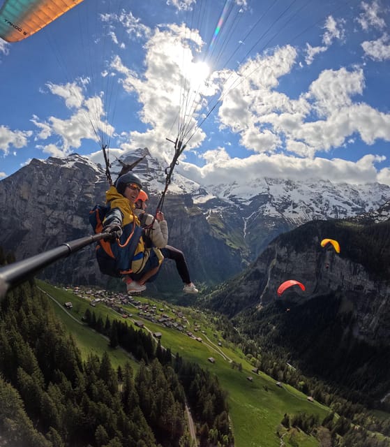 Mürren: Paragliding over Lauterbrunnen Cliffs and Waterfalls - Pilots who make first flights easier