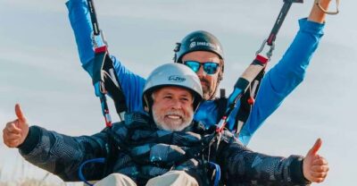 Paragliding tandem flight