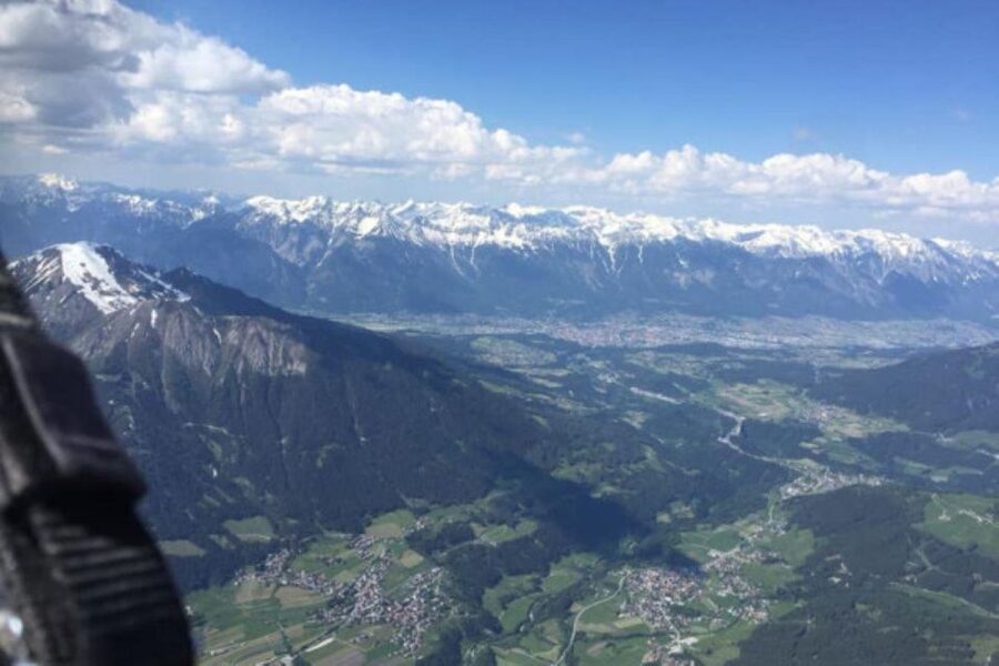 Neustift im Stubaital: Morning Paragliding Experience - Preparing for takeoff on the Elfer