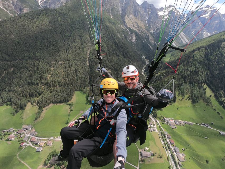 Neustift im Stubaital: Panoramic Tandem Paragliding Flight - Key points at a glance