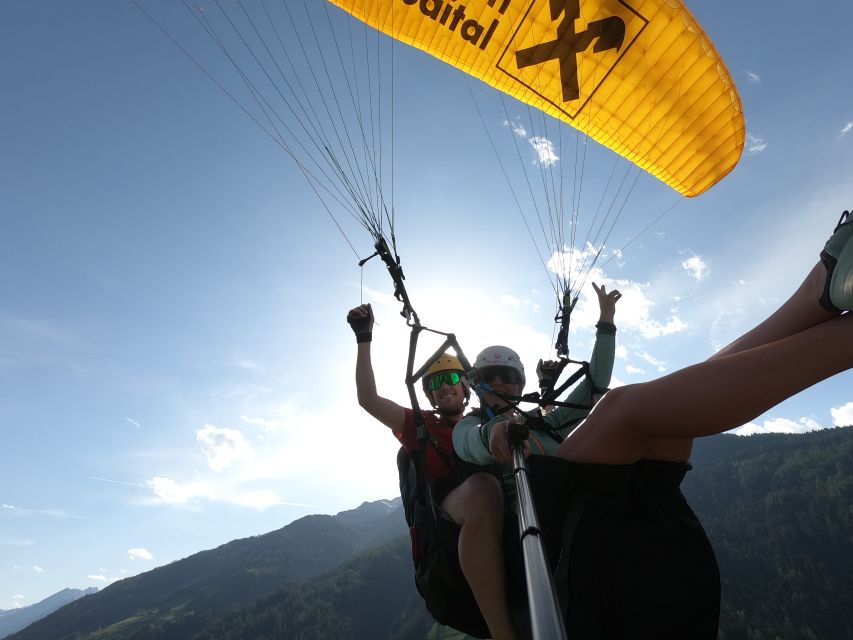 Neustift im Stubaital: Panoramic Tandem Paragliding Flight - The 10-minute cable-car ride to the launch site