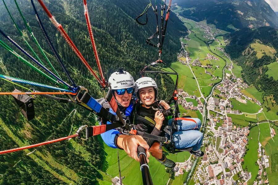 Neustift im Stubaital: Tandem Paragliding Flight - Why paragliding in Neustift works so well