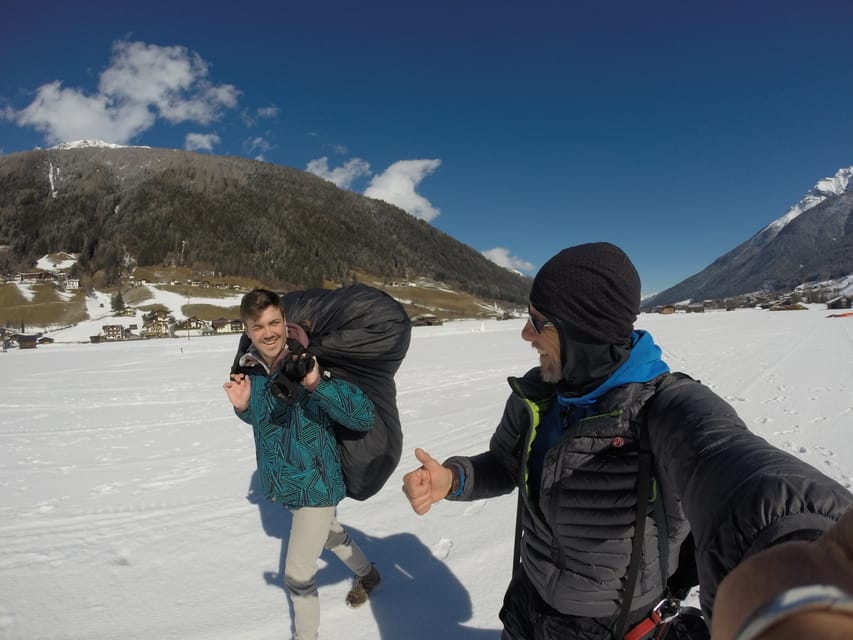 Neustift im Stubaital: Tandem Paragliding Flight - The 15-minute cable-car ride