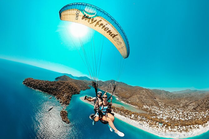 Oludeniz Paragliding in Fethiye Turkey - Who will enjoy this flight most?