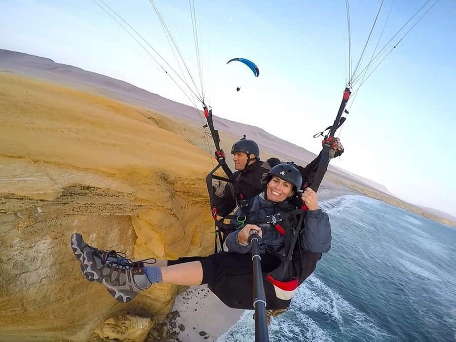 Paracas : Paragliding - Fly Like a Bird - Leaving Paracas for the National Reserve