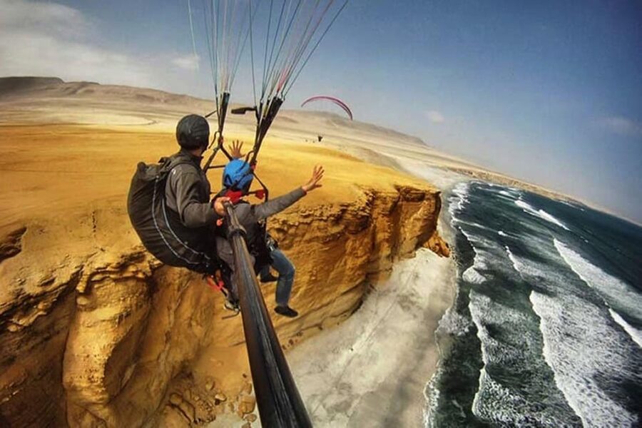 Paracas : Paragliding - Fly Like a Bird - Who will enjoy this Paracas flight?