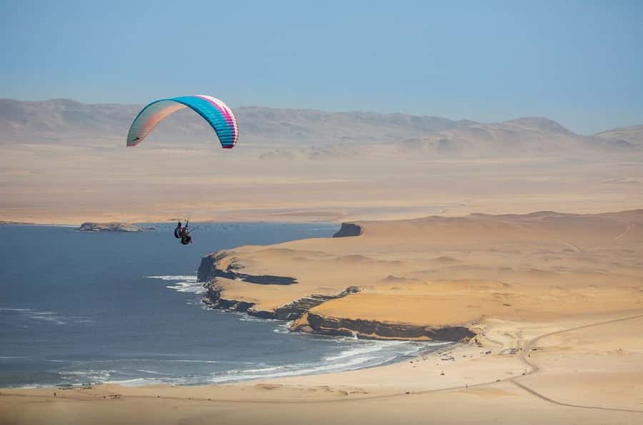 Paracas : Paragliding - Fly Like a Bird - What the one-hour activity really includes