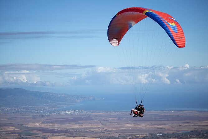 Paraglide Maui's 1K Tandem Paragliding Experience - The 1K flight versus the longer Top Gun option