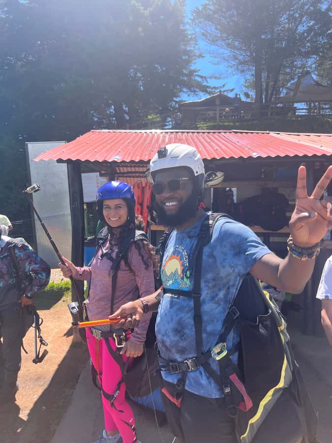 Paraglide over beautiful Medellin - What the 15 to 20-Minute Flight Feels Like