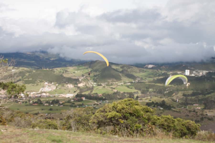 Paragliding Activity with Transfers from Bogota - The 20-Minute Tandem Flight