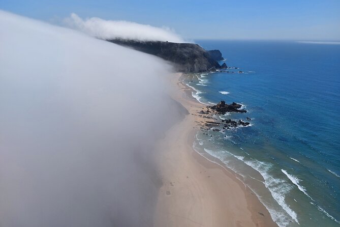 Paragliding Algarve Experience - Above the Algarve coast, the route belongs to the weather