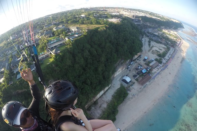 Paragliding Bali Nusa Dua cliff with Free Photo/Videos - What the $99 price really covers