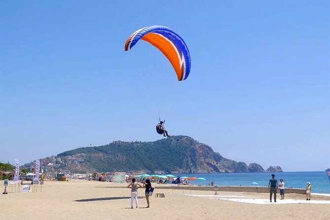 Paragliding Experience at the Peerless Cleopatra Beach - Flying above Cleopatra Bay