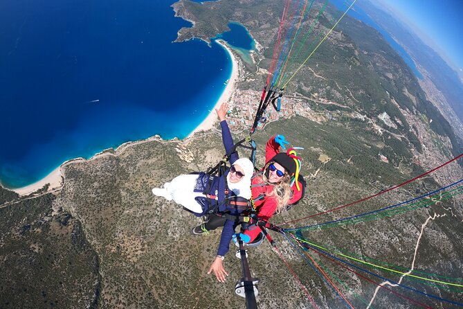 Paragliding Experience in Ölüdeniz - Equipment, insurance, and pilot standards