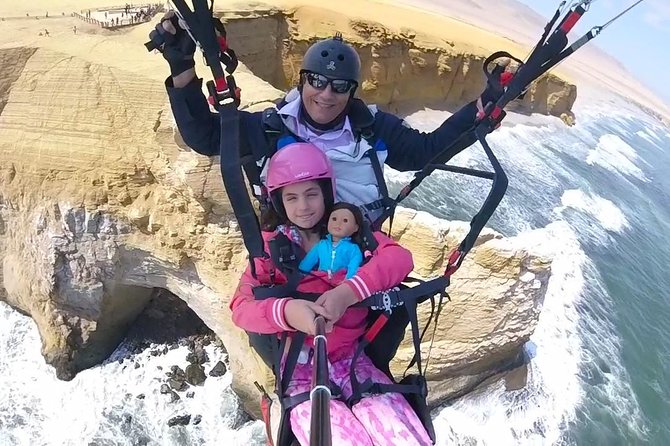 Paragliding Flight at Paracas National Reservation - What the Paracas flight is really like