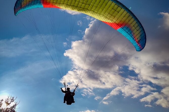 Paragliding flight in Medellin with expert pilots - Key points to know before you book