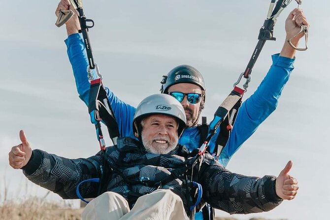 Paragliding Flight in Nazaré - Views, height, and optional acrobatics