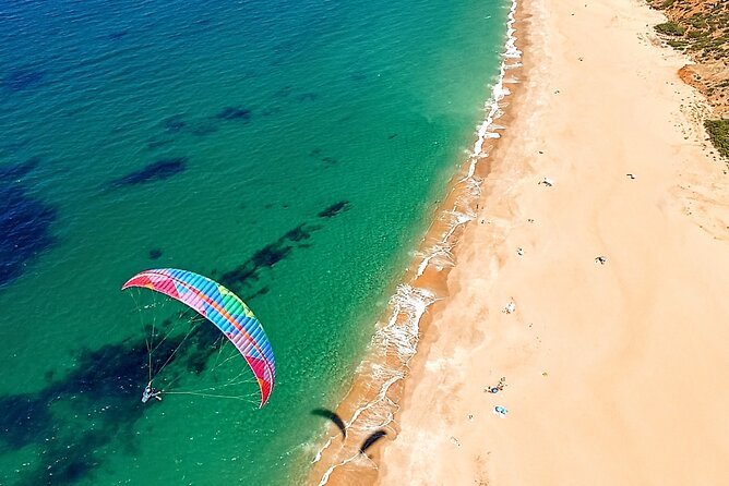 Paragliding Flight in Nazaré - Photos and video cost extra