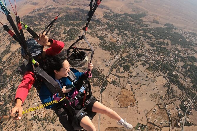 Paragliding flight in the High Atlas Marrakech - The 4x4 ride and the walk to launch