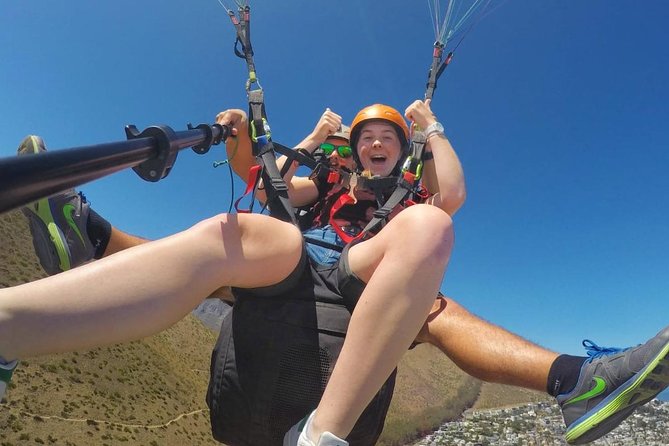 Paragliding in Cape Town - Meeting your pilot and preparing for takeoff
