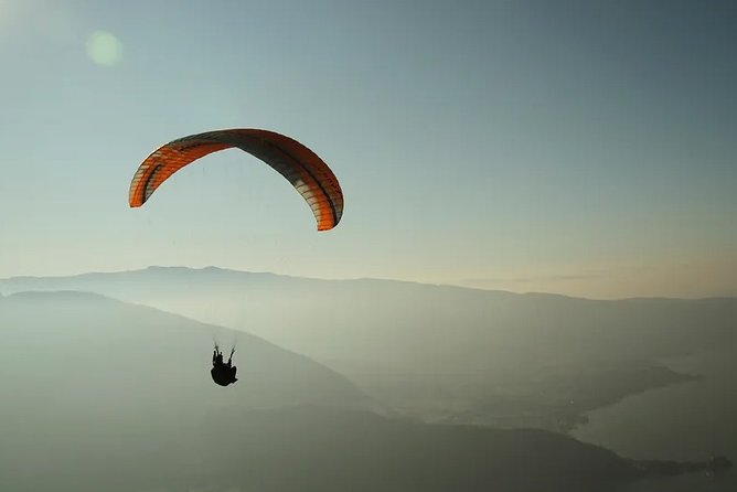 Paragliding in Kullu Manali - The View From the Valley