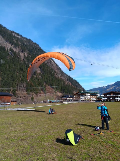 Paragliding Tandem Flight - What the $141 price really buys you