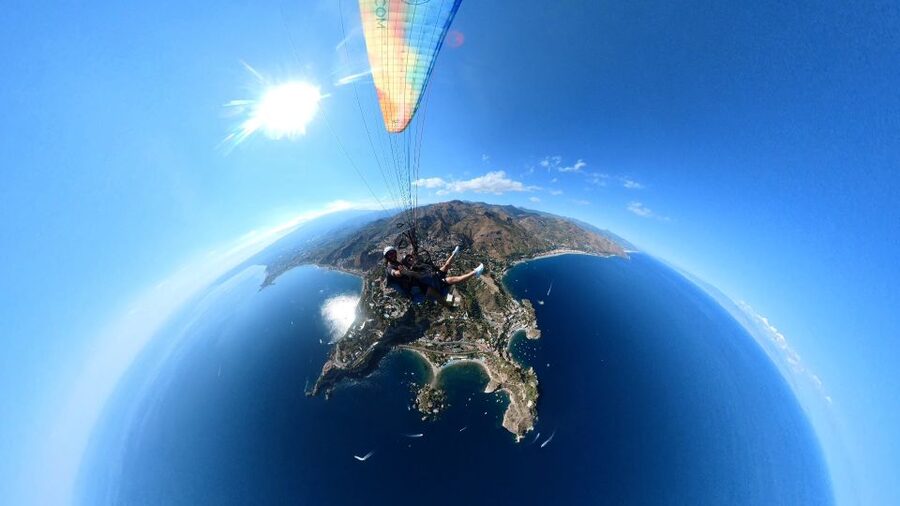 Paragliding Tandem Taormina + Video/Foto e GoPro + Acrobazia - What this Taormina flight is really like