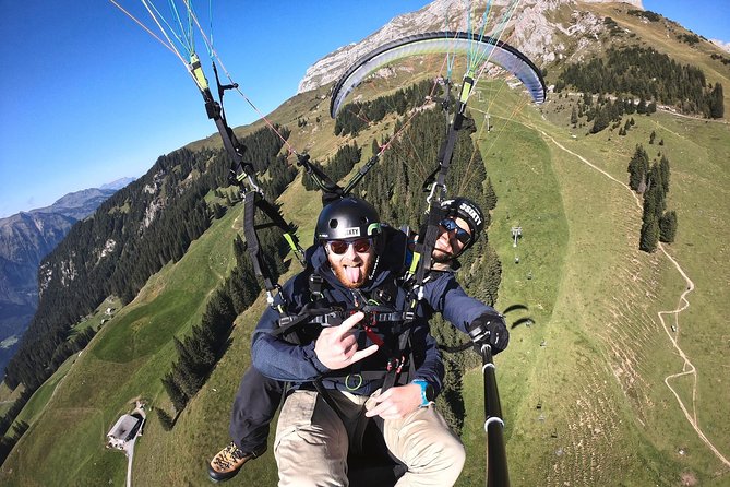 Paragliding Tandemflight Lucerne - Engelberg - Clothing, fitness, and safety basics
