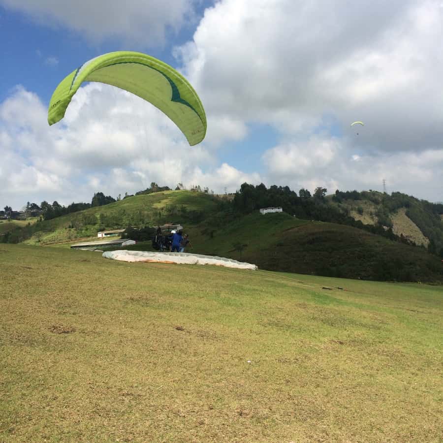 Paragliding the Andes from Medellín - Who should book this Medellín paragliding trip?