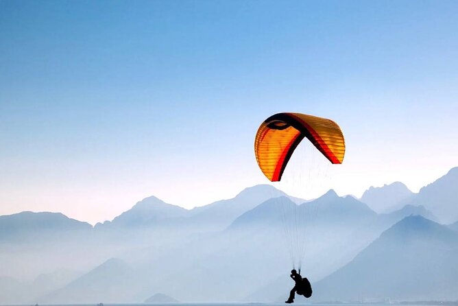 Paragliding Tour Baku - Why Beshbarmagh is a strong flying site