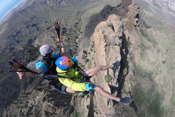 Premium Paragliding in Tenerife : Photos, videos and pickup included - Pickup, timing, and the small group advantage