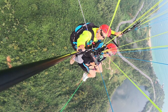 Private Paragliding Experience in Da Nang - Flying above Son Tra Peninsula