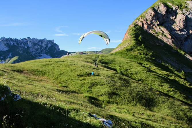 Private Paragliding Flight Experience over the Julian Alps - What this Bovec flight is really like