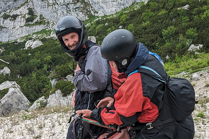 Private Tandem Paragliding in Soča Valley - Pilots who help first-timers relax