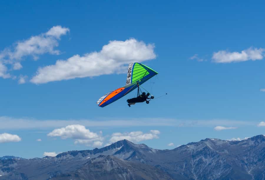 Queenstown: Tandem Hang Gliding Experience - Reaching a higher launch point at Coronet Peak