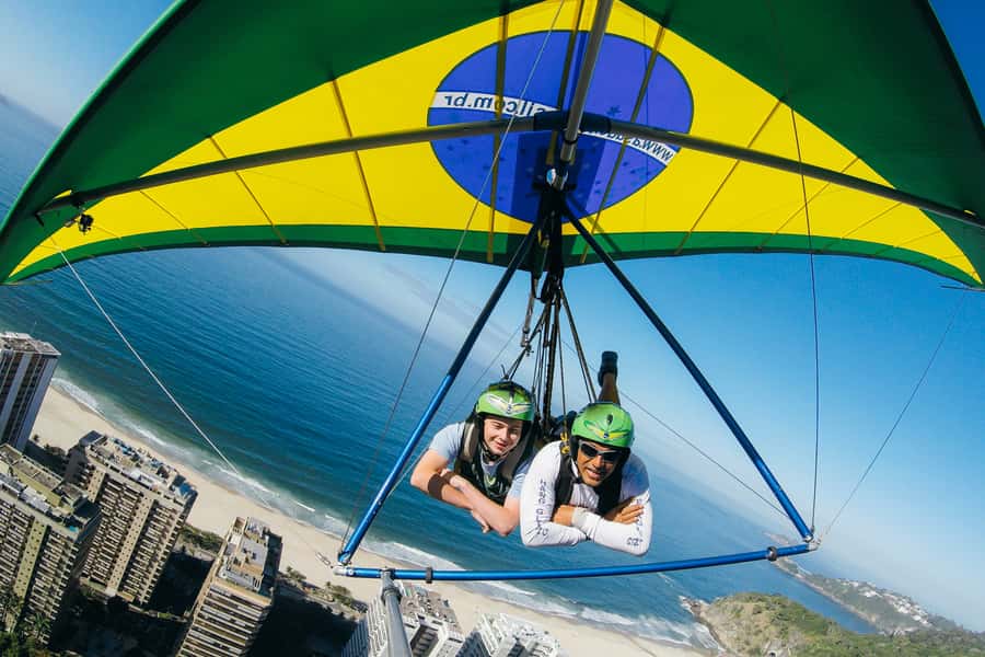 Rio de Janeiro: Hang Gliding Tandem Flight - How the guides handle nerves and safety