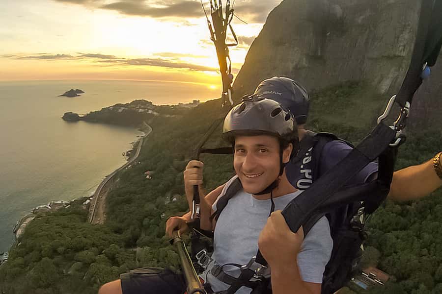 Rio de Janeiro: Paragliding Tandem Flight - Video, photos, and the real cost